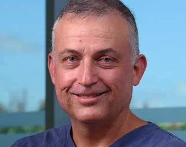 Dr. Alejandro Sáenz Gutiérrez Oral Surgeon in Costa Rica