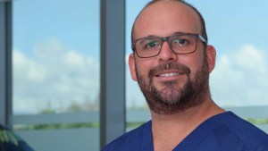 Prosthodontist Dr. Daniel Alfaro