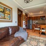 Signature Casita with kitchenette