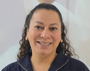 Dr. Laura Masís