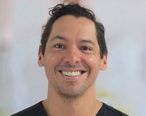 Dr. Esteban Cascante